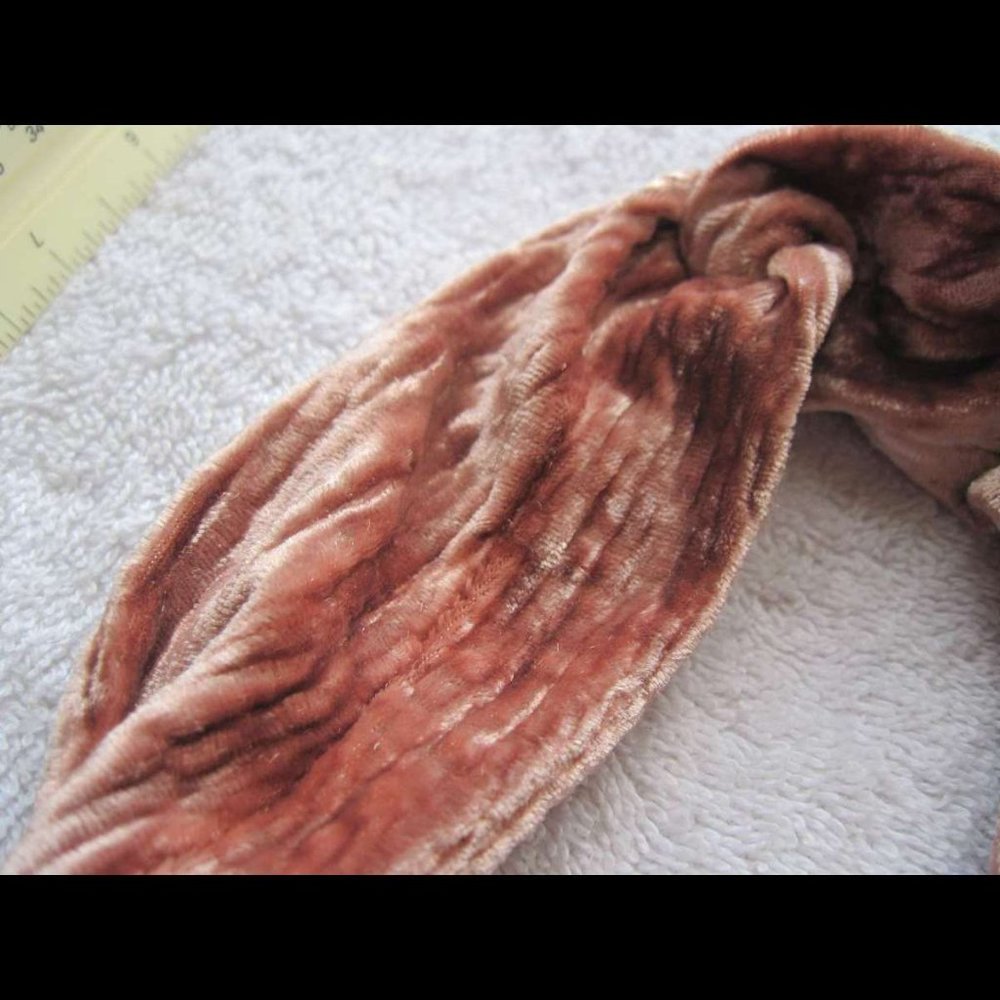 Scunci Soft Dusty Rose Pink Wide Velvet Fabric Headband Headwrap Hair Head Band